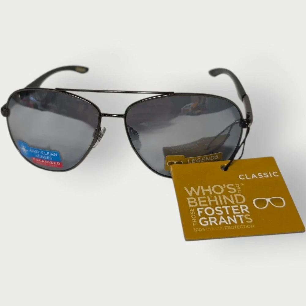 VINTAGE Foster Grant Aviator Sunglasses Black Metal Frame Gray Lenses New Guy 45